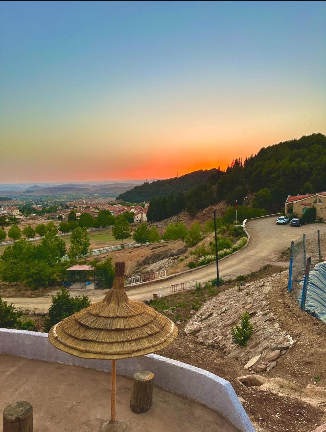 Atgal Ferme D'Hote Azrou Exterior foto